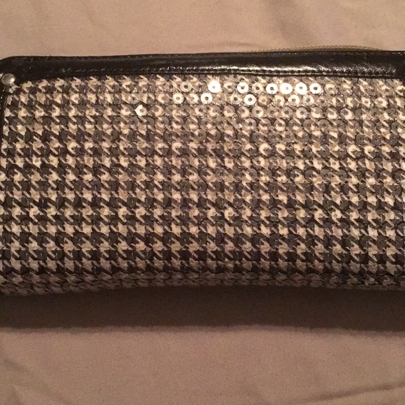 Wallet - Picture 3 of 5